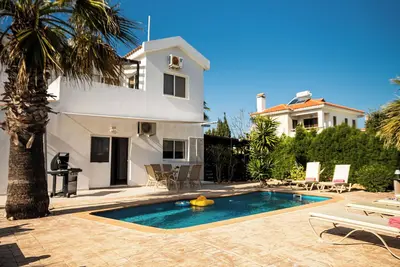 Image de Charming 3-bedroom Villa Camelia with Pool, in delightful Protaras