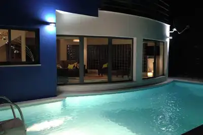 Beautiful detached villa with private heated pool