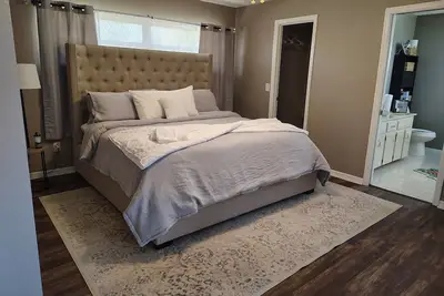 Image de Spacious 4-bedroom oasis in charming Ocala with WiFi, Ac and pool