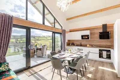 Image de Titw Tomos Las - Quatre Chambres Maison, Couchages 8