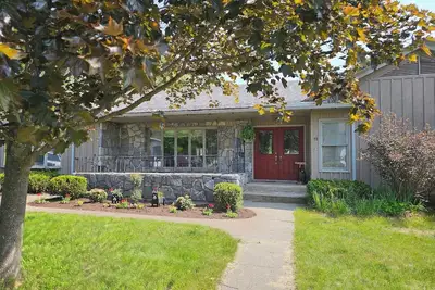 Image de Spacious 6-bedroom House/Minutes From Lake George