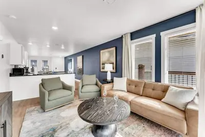 Image de Creekside Luxury, View, Indoor & Outdoor Pools!