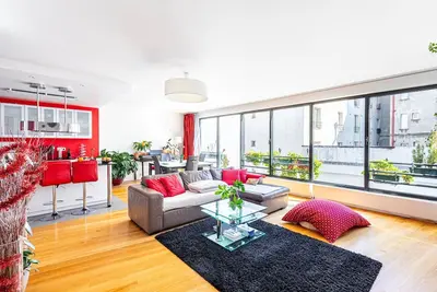 Image de GuestReady - Beau séjour lumineux à Pigalle