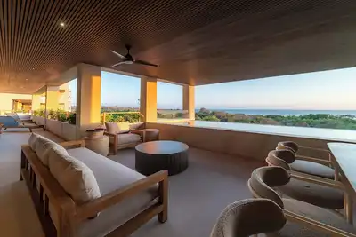 Image de Luxury Condo at Surf Residence with Ocean Views