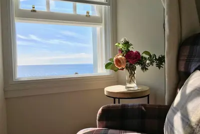 Image de 21 Shoregate - stylish cottage with sea views and secluded garden, pet-friendly