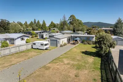 Image de Mountain Serenity - Te Anau Holiday Home