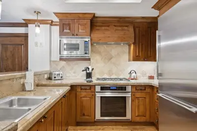 Image de Aspen Mountain Residences Luxury 2-Br/2ba condo 1 block from SilverQueen Gondola