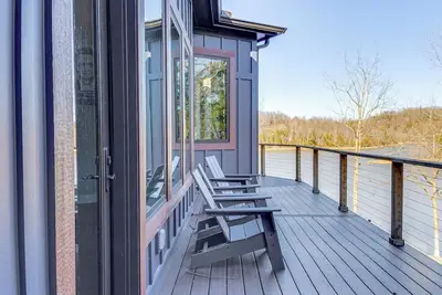 Image de Lakefront Gem: Dock & Hot Tub in Jacksboro