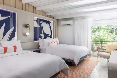 Image de 4 Family-friendly Rooms w/ Balcony | Refreshing Outdoor Pool & Free Parking