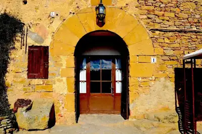 Image de Appartement 'Masia 1' avec vue sur les montagnes, piscine partagée et Wi-Fi