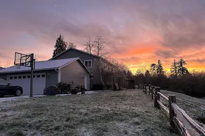 Image de Lewis and Clark Farm Stay- with Hot Tub