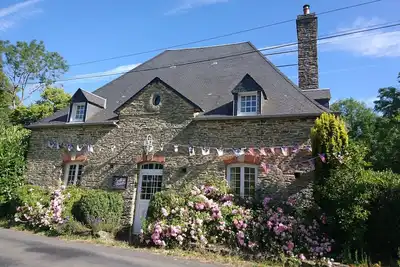 Image de Moulin Des Rondelles. A 7-bedroom Historical Moulin in charming Cerisy-la-ForĂŞt,