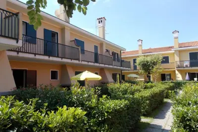 Image de Charmante escapade à Bibione avec piscine