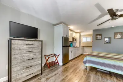 Image de Modern Studio, close to Wells and Ogunquit Beaches