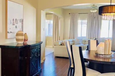 Image de Clean  4-bedroom house with WiFi and Ac in awesome Houston near the Airport