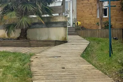 Image de Maison au calme, avec jardin et grande terrasse