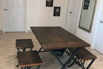 Image de Charming, Cosy 2-bedroom in Town Centre