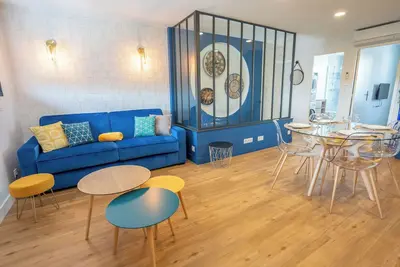 Image de Appartement \"Cozy\" Grand confort (50m²) idéalement situé - Parking Privé Gratuit