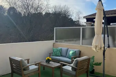 Image de Charmant appartement avec grande terrasse à deux pas de Valbonne Village