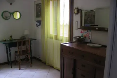 Image de Villetta con giardino autonomo a cinque minuti, a piedi, dal mare