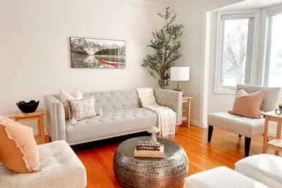 Image de Modern 3br Near Airport & Dt