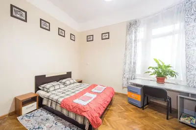 Image de The Square - 2 Bedrooms retro flat with great location, 1st fl