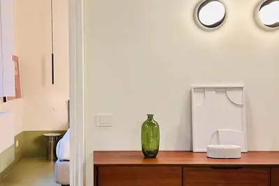 Image de Designer apartment within walking distance of the Duomo and the metro