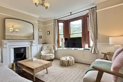 Image de Unique Home in Central Dartmouth