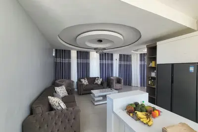 Image de Une maison neuve et élégante pour une escapade mémorable