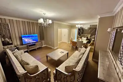 Image de Luxury 2 bedroom king suite -walk to Blue mosque