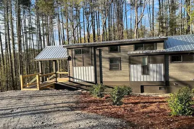 Image de Cozy Cabin in Enchanting Franklin with Ac