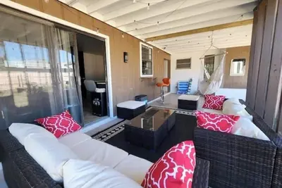 Image de Franklyn Luxe - 2 min walk to Beach & Dining