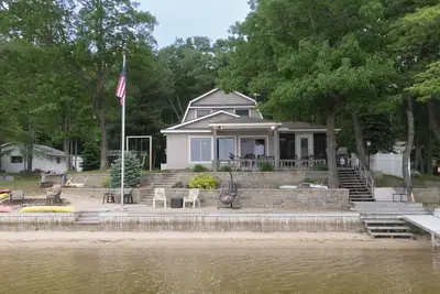 Image de Dream escape 5-bedroom Lakefront Cottage for families & groups