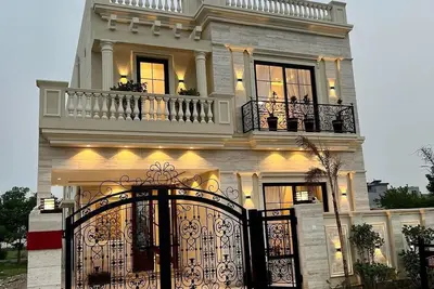 Image de Luxurious 5-bedroom villa with fitness room, WiFi in fabulous Madinah