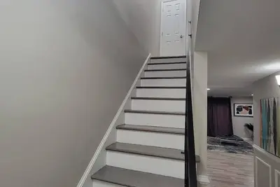 Image de Cozy 2-bedroom townhome in charming Petersburg with WiFi and lake view