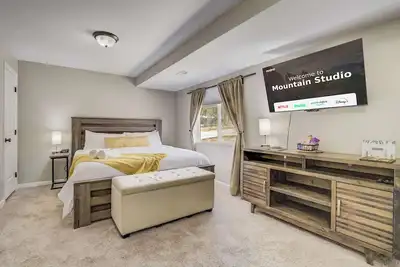 Image de Mountain Studio! Cozy Escape with Stunning Views