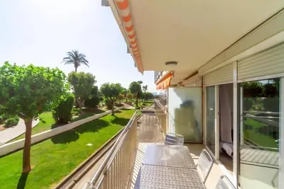 Image de Residencial Costamar à côté de Bcn, à 50 m de la plage avec piscine