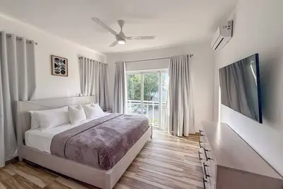 Image de Condo à flanc de colline - Charmant appartement 2 chambres à proximité du Strip!