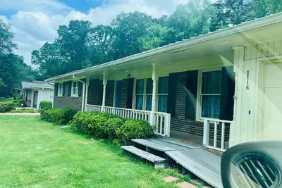 Image de Charming 3-bedroom house with Ac, WiFi in lovely Lilburn