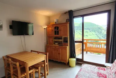 Image de Joli appartement pour 6 personnes avec Wifi, Tv, balcon et animaux admis