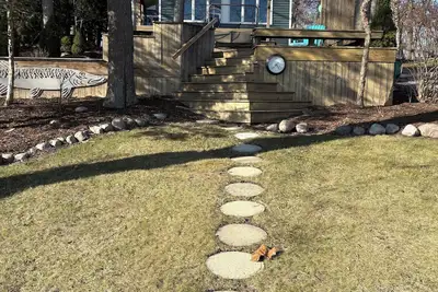 Image de Charming Sechrist home on the Barbee Chain of Lakes