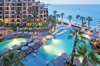 Image de One Bedroom with Stunning Views of Land's End @ Villa del Arco Resort & Spa