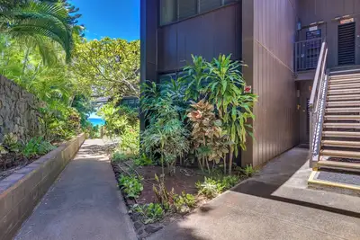 Image de 1br/1ba Ocean View Condo with Sea Turtle Sanctuary On-site