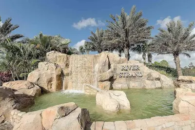 Image de 2-bedroom condo in beautiful River Strand with fitness room, Ac, WiFi