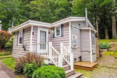Image de Cozy 2-bedroom Cottage on Paugus Bay