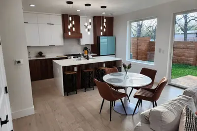 Image de 2-bedroom new house in phenomenal Austin with Ac, WiFi