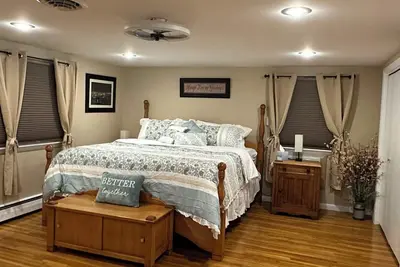 Image de Spacious, Kid Friendly Retreat, Pool & Pool Table, 20 Min N. Falls, 5 min Ub