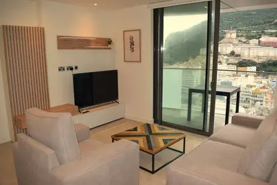 Image de sky high 19th floor getaway