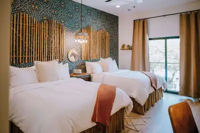 Image de The Corral Suite at Gaines Ranch on the Square
