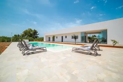 Image de Villa Donnosanto 5 minutes from the beach. Ostuni 10km